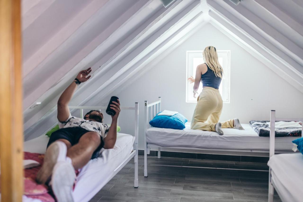 Hostel Booze&snooze Split
